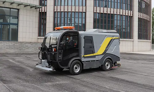 道路污染清除車(chē)，深度清潔城市三級(jí)道路【輔道、人行道】還原路面本色！