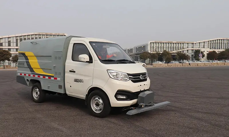可上牌純電動洗掃車！自動檔位，動力強勁，背街小巷路面衛(wèi)生的新利器