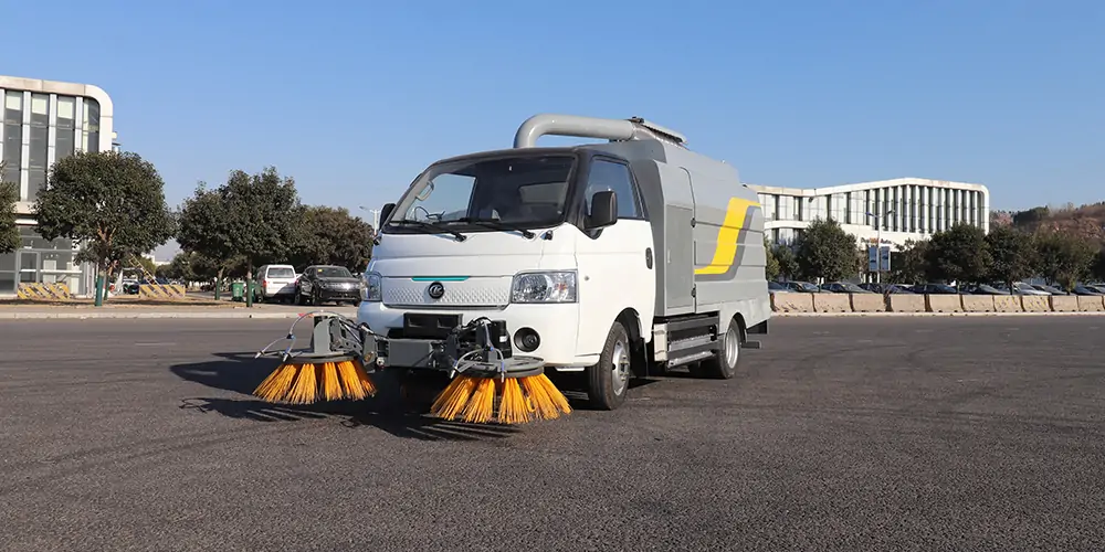 樹葉收集車 多功能樹葉收集車 吸樹葉的機(jī)器 新型樹葉收集車 電動(dòng)樹葉專用收集車