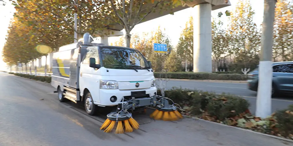 新型樹(shù)葉收集車 電動(dòng)樹(shù)葉專用收集車 樹(shù)葉收集一體車 吸入式樹(shù)葉收集車 破碎樹(shù)葉收集車 強(qiáng)力吸樹(shù)葉收集車