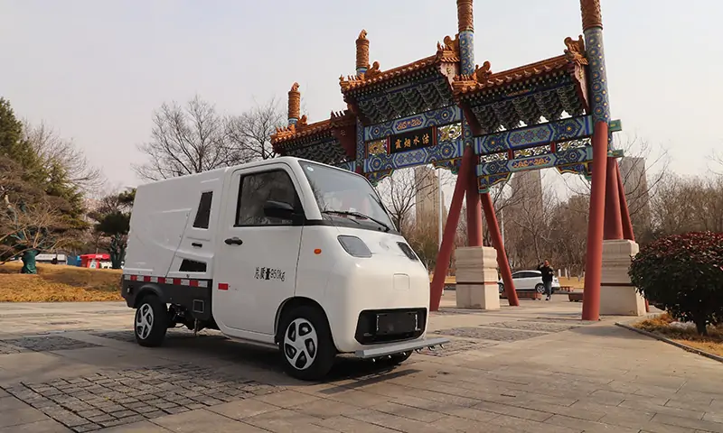 新能源道路養(yǎng)護車，城市道路養(yǎng)護清潔專用車輛